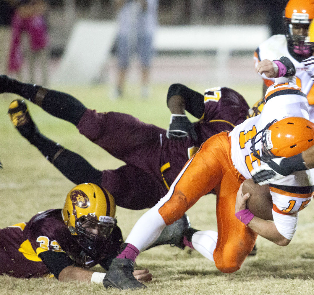 Football: MP vs Corona